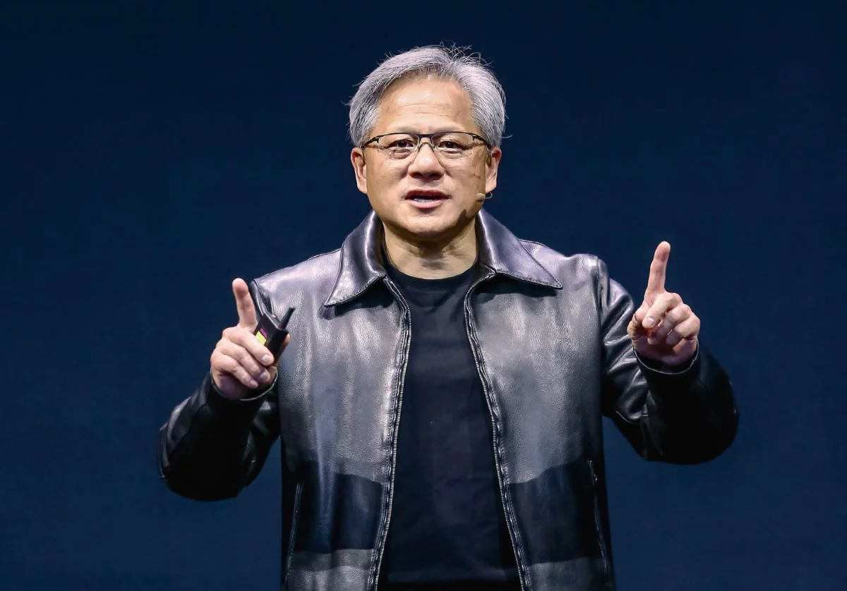 Huida инвестировала в Nokia 1 миллиард долларов США и стала ее крупнейшим акционером! Акции Nokia выросли на 21%. Каков закулисный план Хуан Жэньсюня?